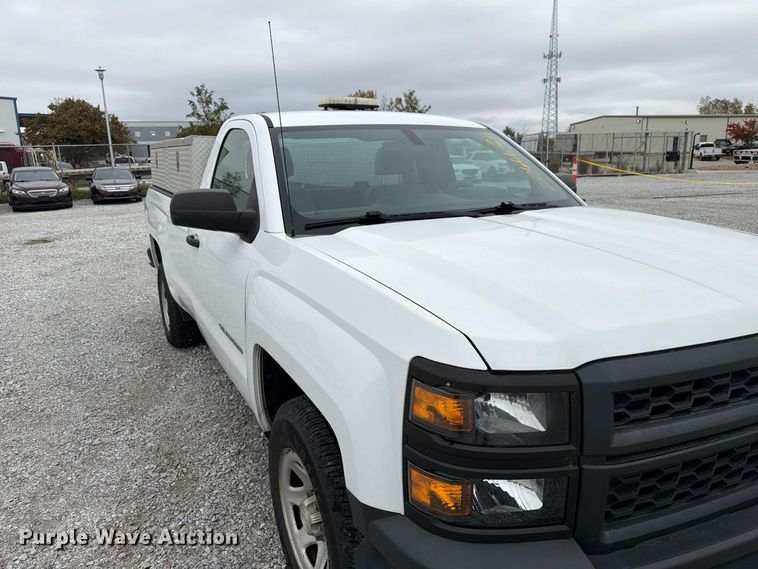 image for item FP3227 2015 Chevrolet Silverado 1500 pickup truck