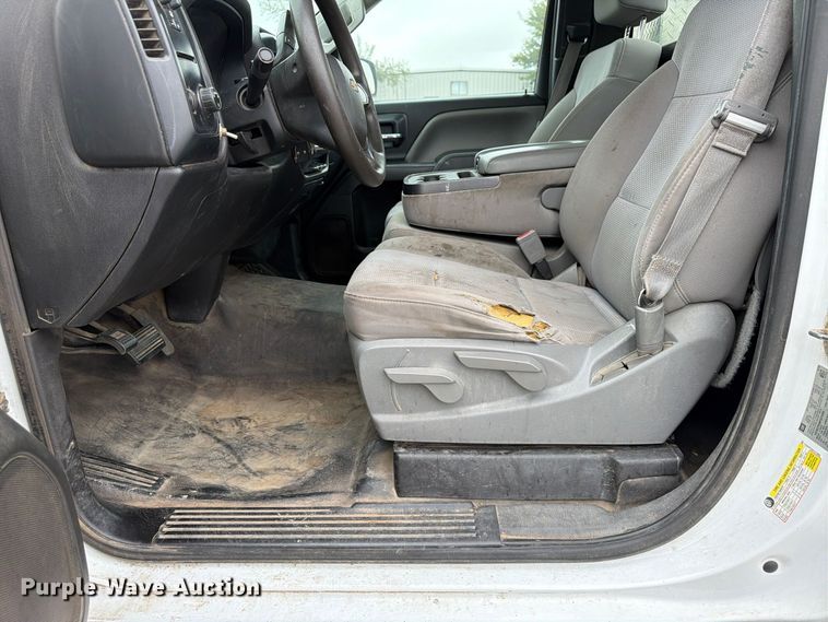 image for item FP3227 2015 Chevrolet Silverado 1500 pickup truck