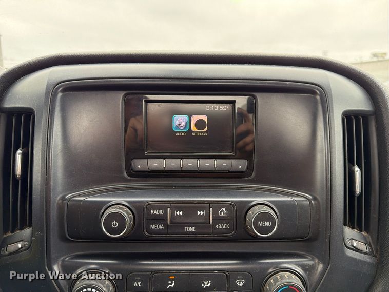 image for item FP3227 2015 Chevrolet Silverado 1500 pickup truck