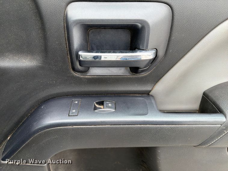 image for item FP3227 2015 Chevrolet Silverado 1500 pickup truck