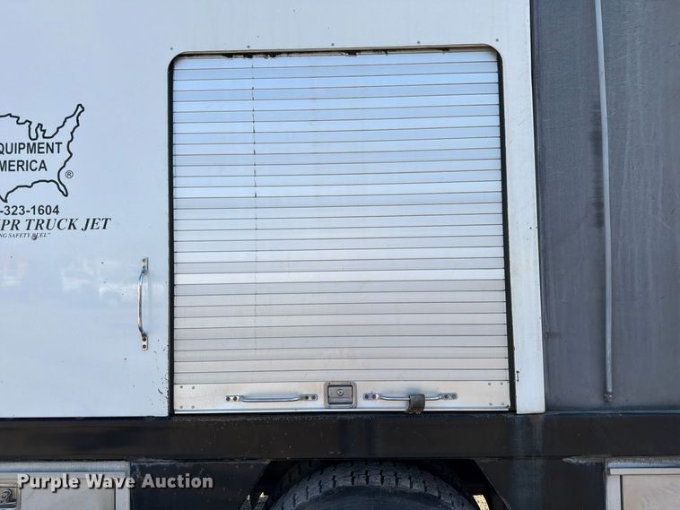 image for item FP3234 2009 Sterling Acterra sewer jetter truck