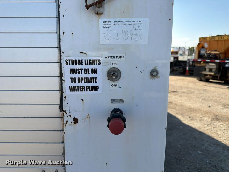 image for item FP3234 2009 Sterling Acterra sewer jetter truck