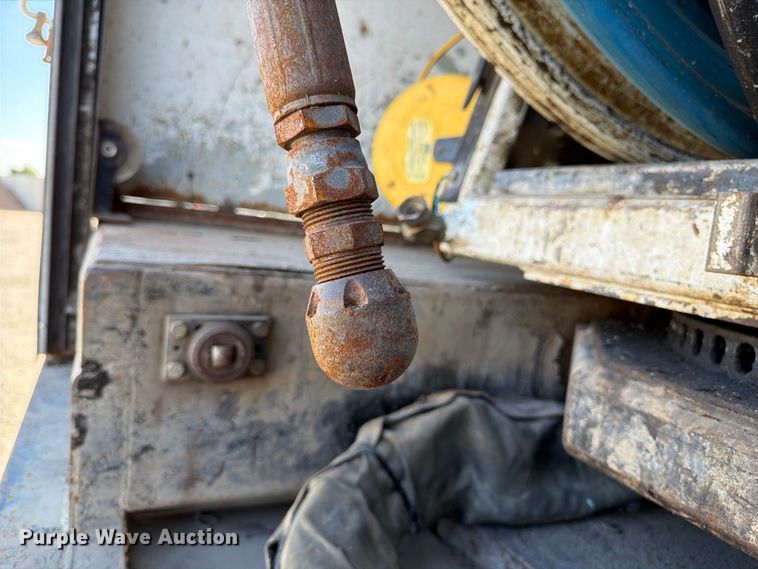 image for item FP3234 2009 Sterling Acterra sewer jetter truck