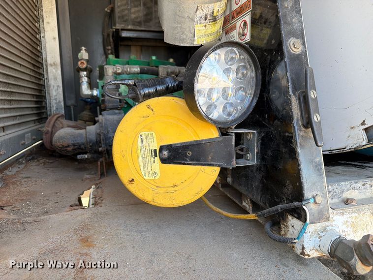 image for item FP3234 2009 Sterling Acterra sewer jetter truck