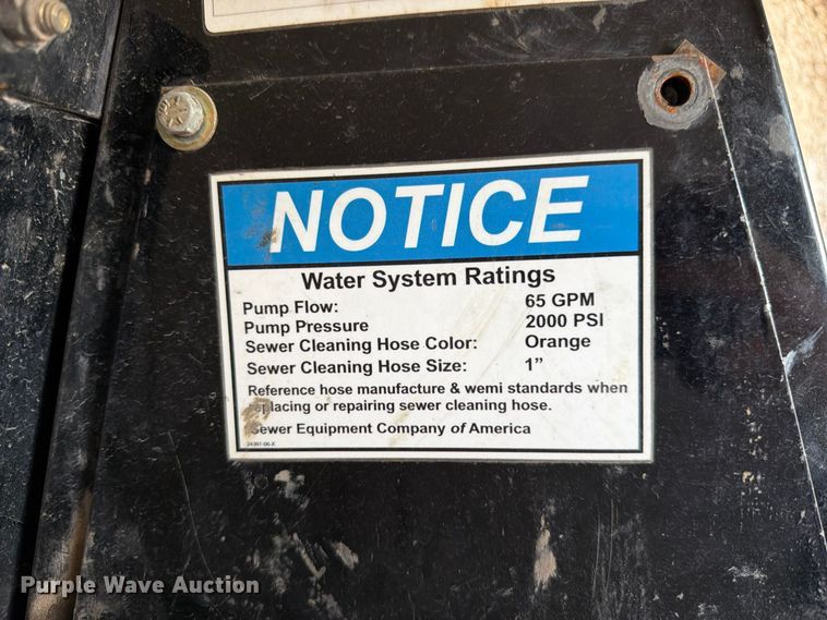 image for item FP3234 2009 Sterling Acterra sewer jetter truck