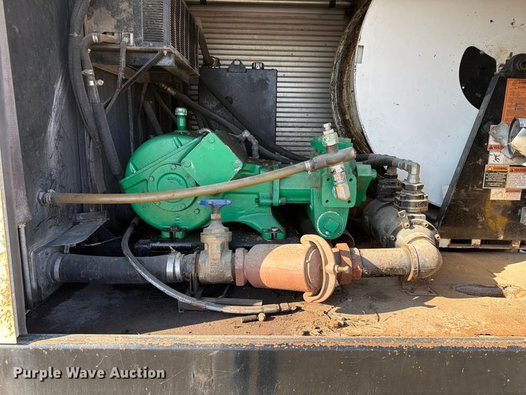 image for item FP3234 2009 Sterling Acterra sewer jetter truck