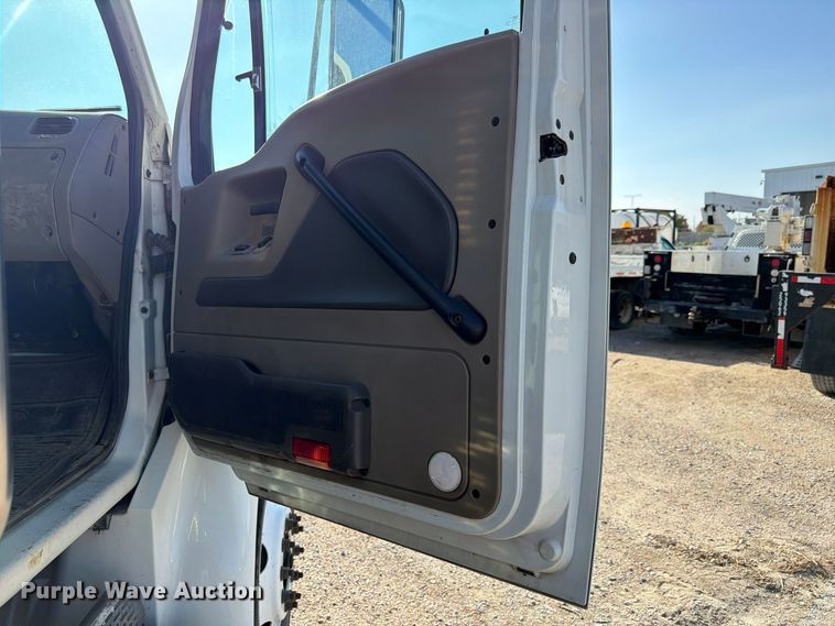 image for item FP3234 2009 Sterling Acterra sewer jetter truck
