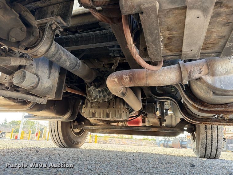 image for item FP3234 2009 Sterling Acterra sewer jetter truck
