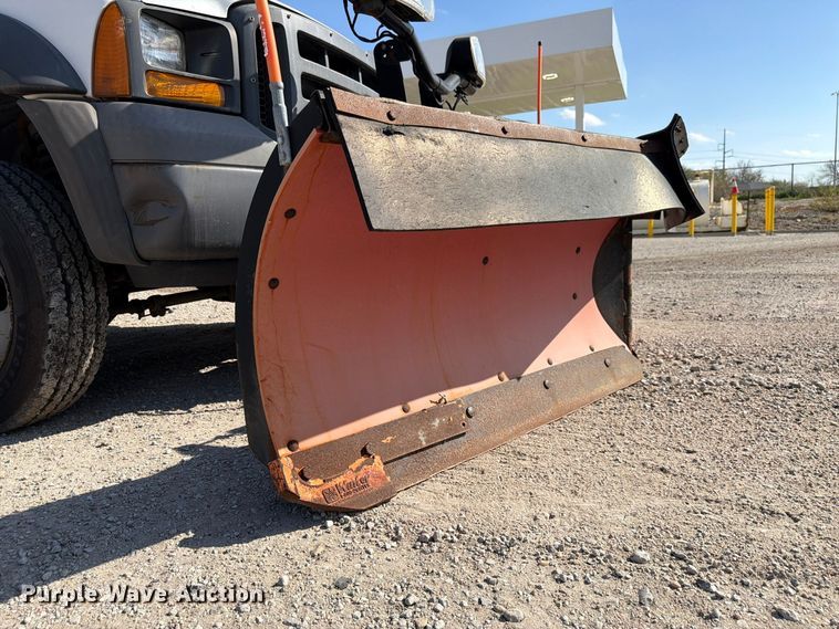image for item FP3235 2005 Ford F450 dump truck