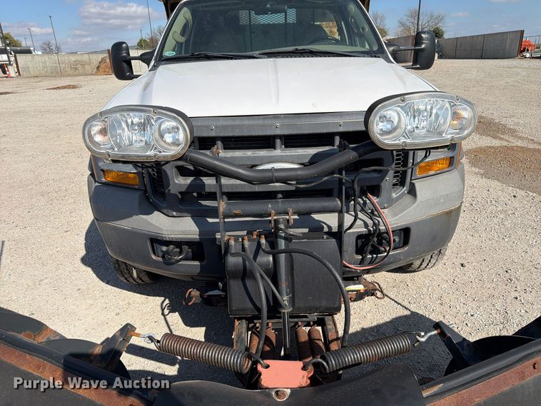 image for item FP3235 2005 Ford F450 dump truck