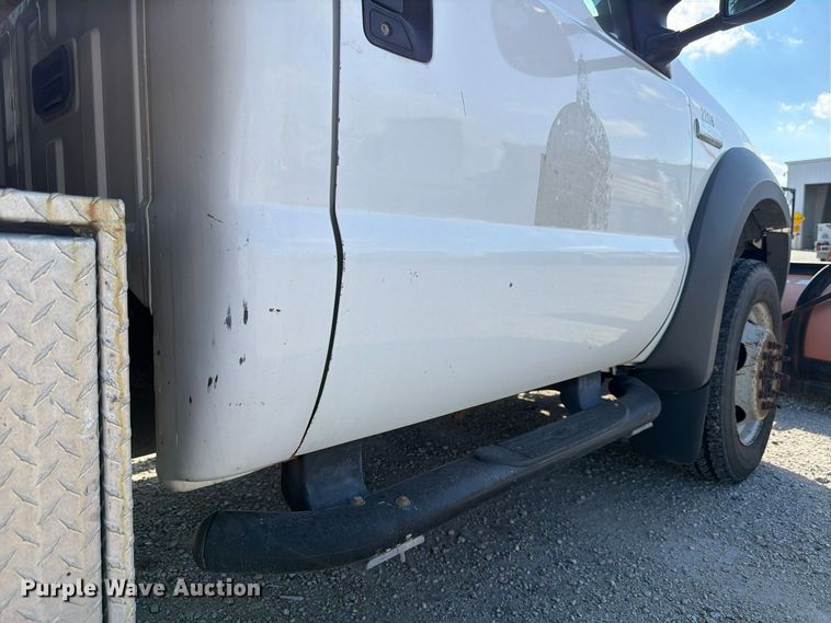 image for item FP3235 2005 Ford F450 dump truck