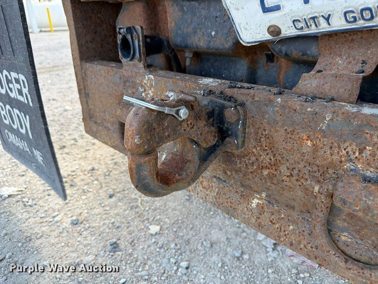 image for item FP3235 2005 Ford F450 dump truck