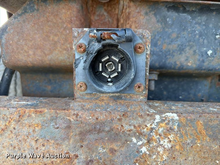 image for item FP3235 2005 Ford F450 dump truck