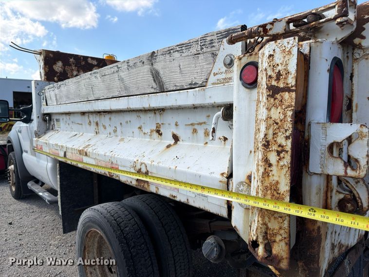 image for item FP3235 2005 Ford F450 dump truck