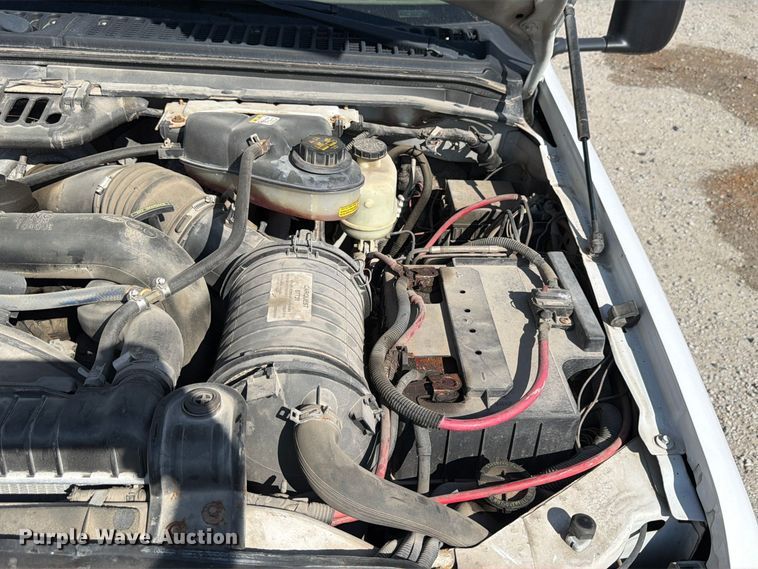 image for item FP3235 2005 Ford F450 dump truck
