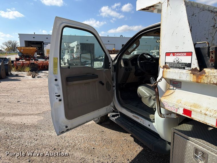image for item FP3236 2008 Ford F450 dump truck