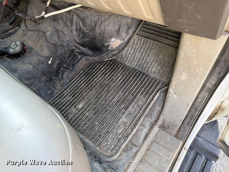 image for item FP3236 2008 Ford F450 dump truck