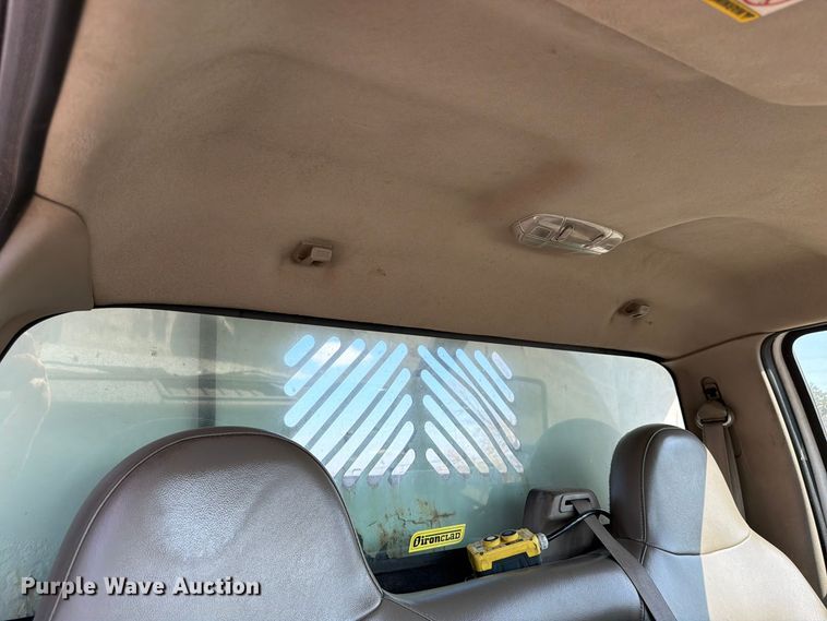 image for item FP3236 2008 Ford F450 dump truck