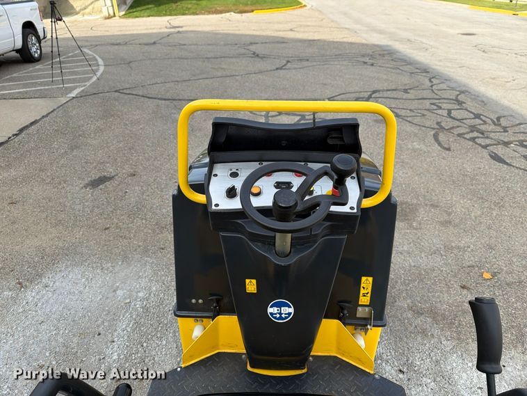 image for item FT3025 2020 Bomag 900-50 double drum vibratory roller