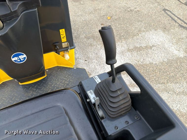 image for item FT3025 2020 Bomag 900-50 double drum vibratory roller