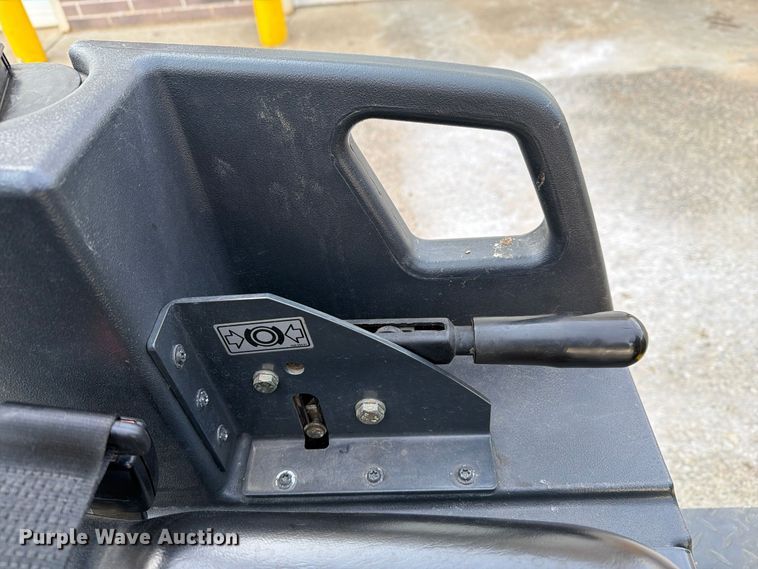 image for item FT3025 2020 Bomag 900-50 double drum vibratory roller