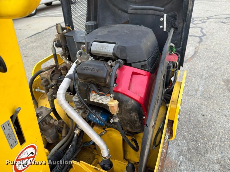 image for item FT3025 2020 Bomag 900-50 double drum vibratory roller