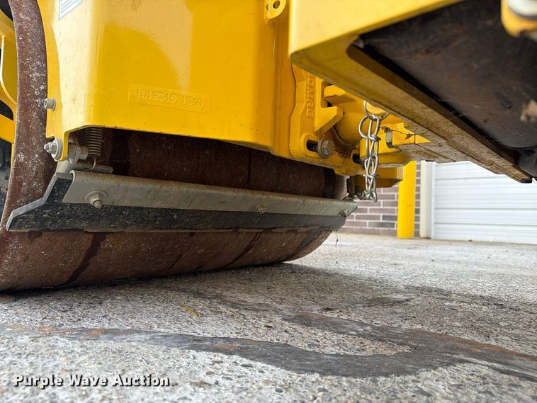 image for item FT3025 2020 Bomag 900-50 double drum vibratory roller