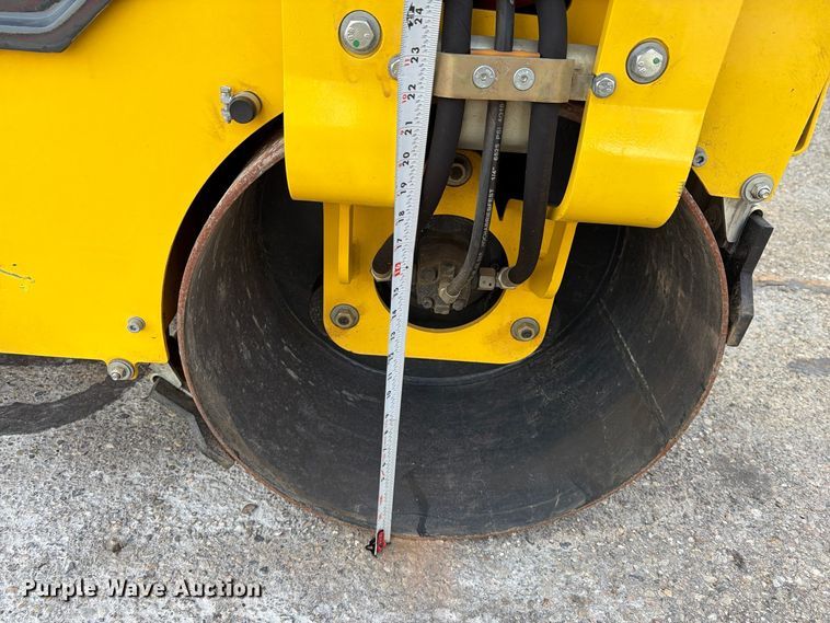 image for item FT3025 2020 Bomag 900-50 double drum vibratory roller