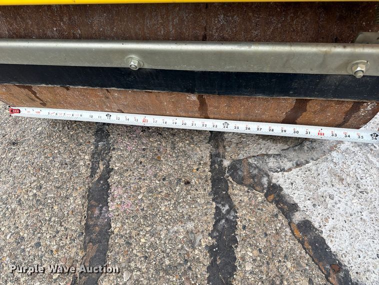 image for item FT3025 2020 Bomag 900-50 double drum vibratory roller