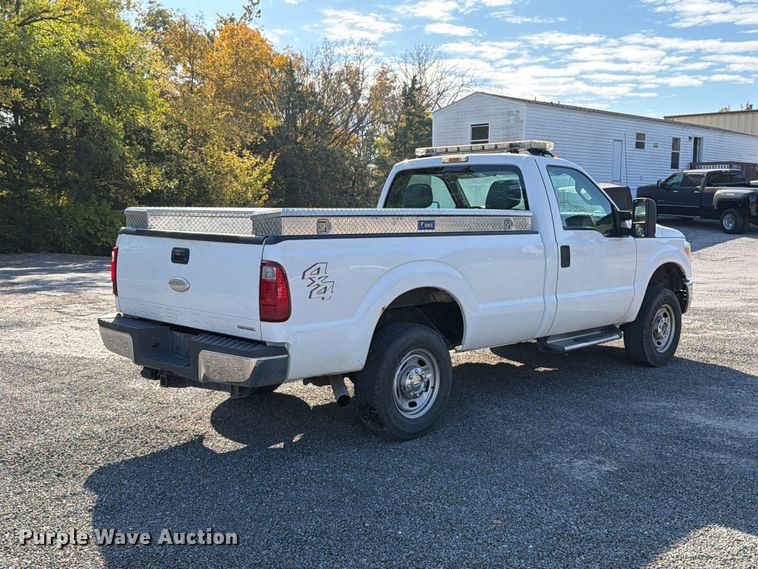 image for item FT6070 2012 Ford F250 Super Duty XL pickup truck