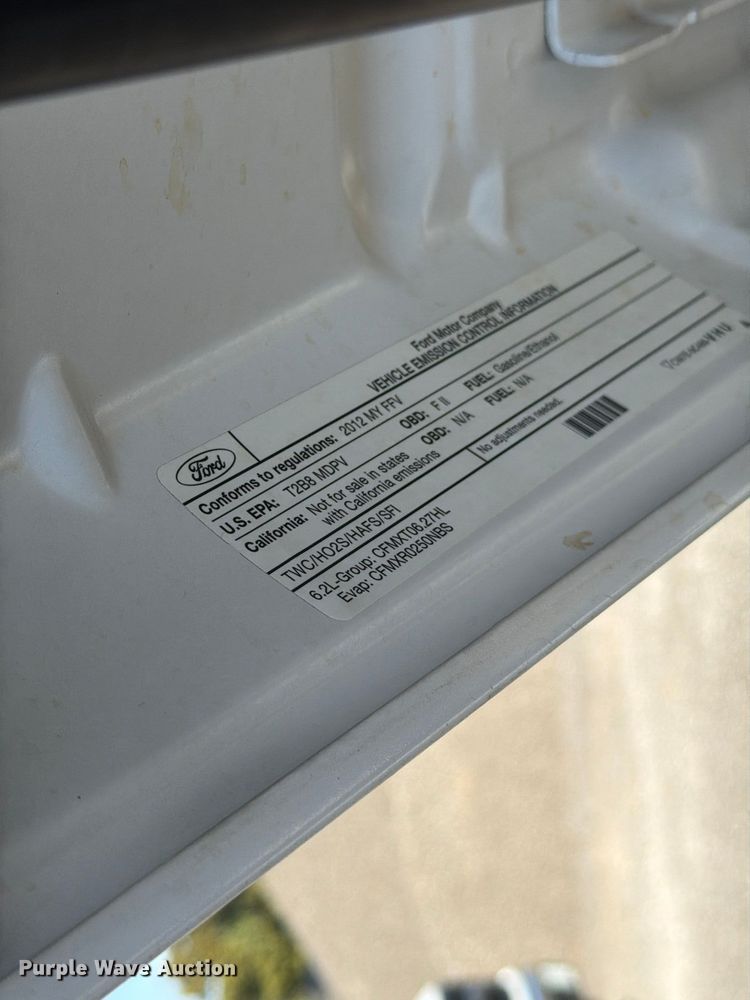 image for item FT6070 2012 Ford F250 Super Duty XL pickup truck