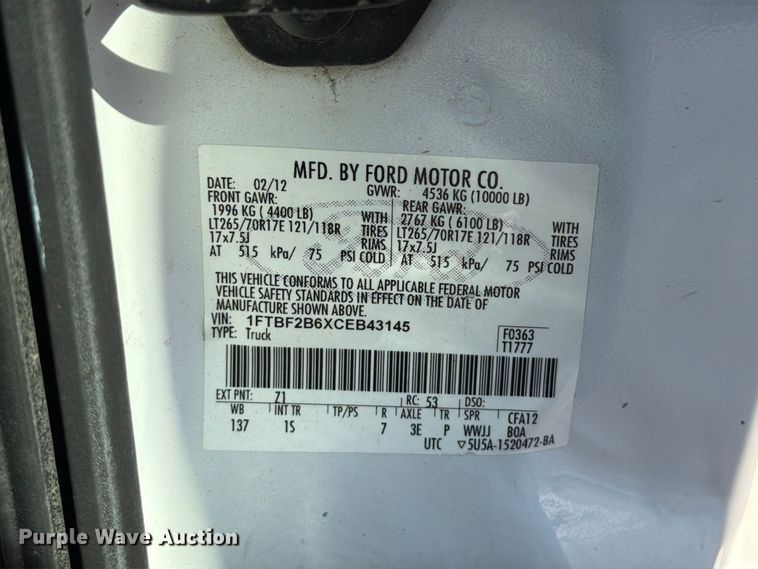 image for item FT6070 2012 Ford F250 Super Duty XL pickup truck