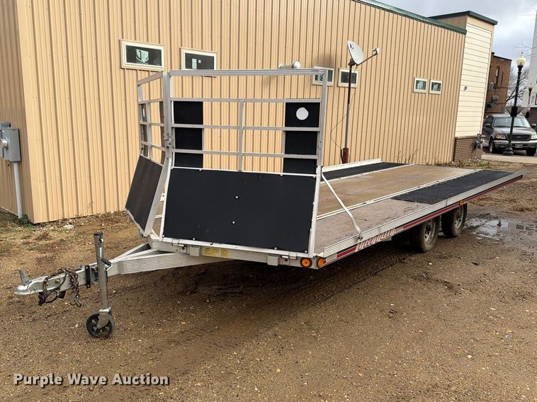 image for item FT6995 2000 Triton Elite snowmobile trailer
