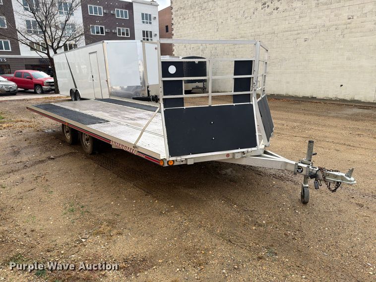 image for item FT6995 2000 Triton Elite snowmobile trailer