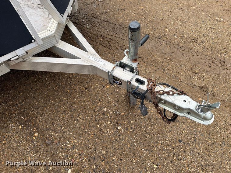 image for item FT6995 2000 Triton Elite snowmobile trailer