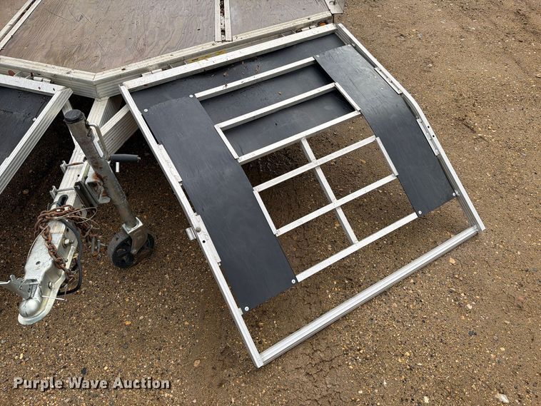 image for item FT6995 2000 Triton Elite snowmobile trailer