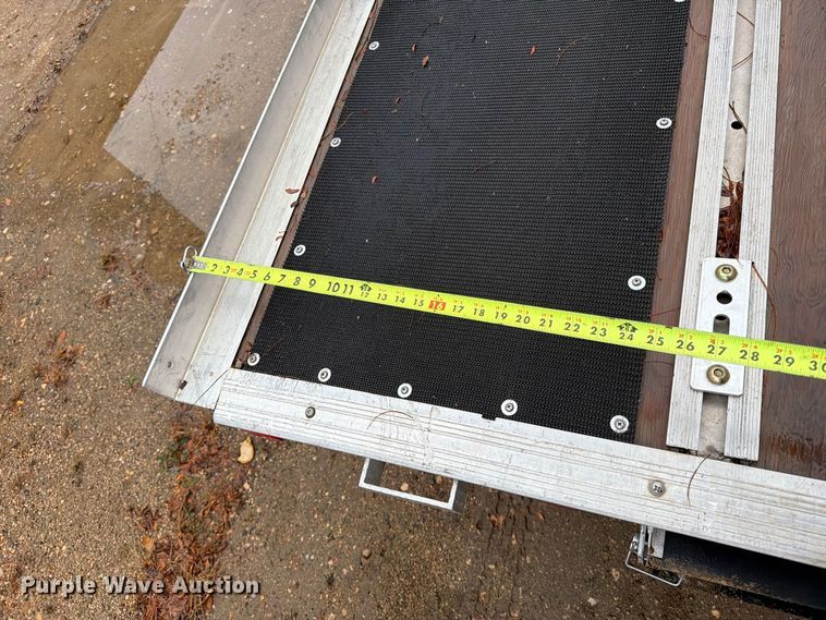image for item FT6995 2000 Triton Elite snowmobile trailer
