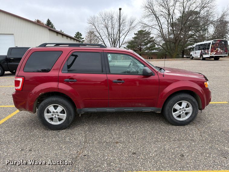 image for item FT6998 2012 Ford Escape SUV