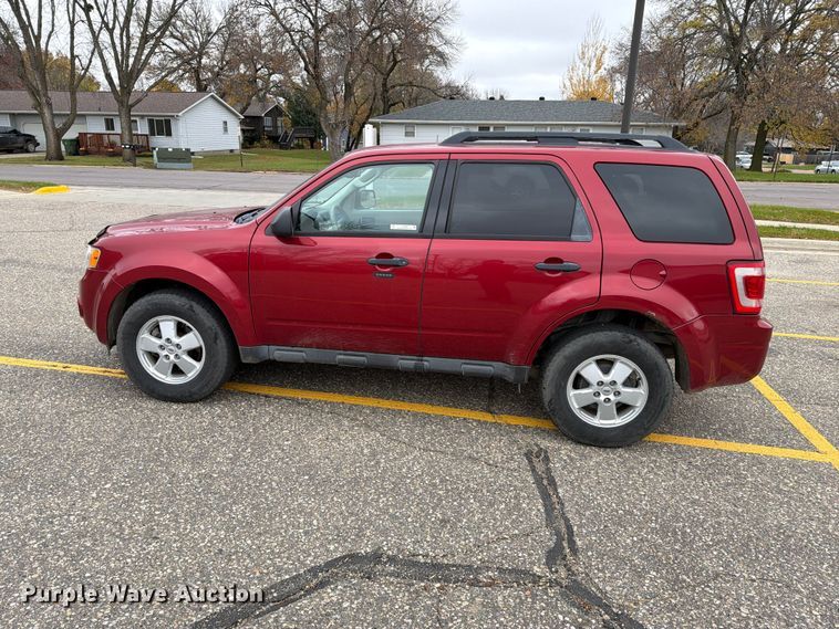 image for item FT6998 2012 Ford Escape SUV