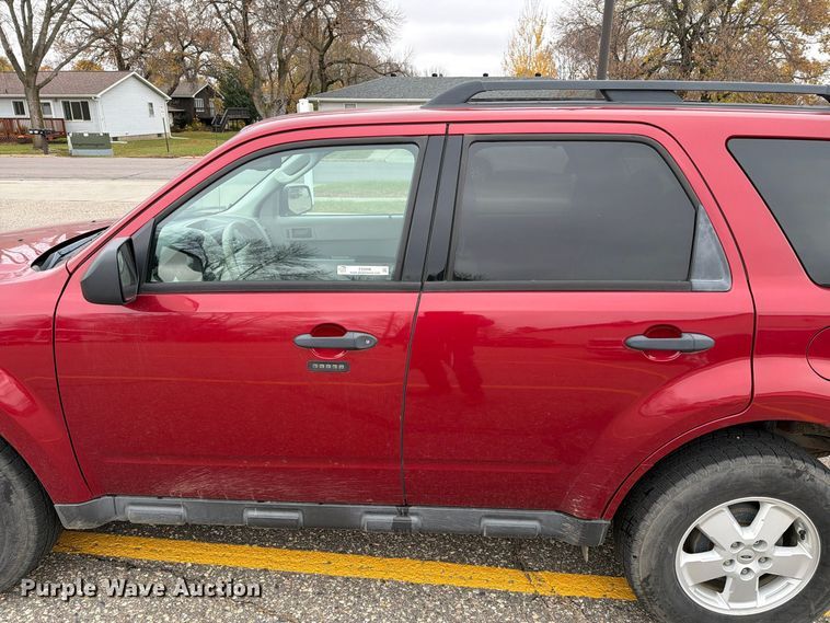 image for item FT6998 2012 Ford Escape SUV