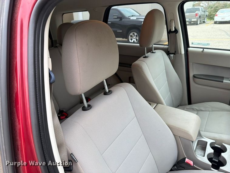image for item FT6998 2012 Ford Escape SUV