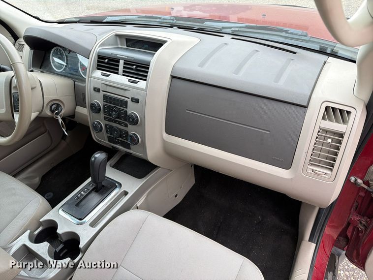 image for item FT6998 2012 Ford Escape SUV