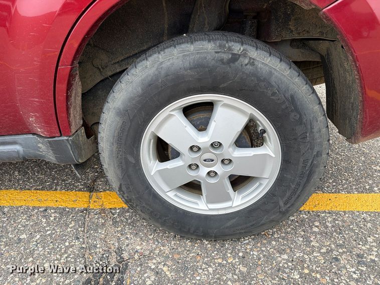 image for item FT6998 2012 Ford Escape SUV