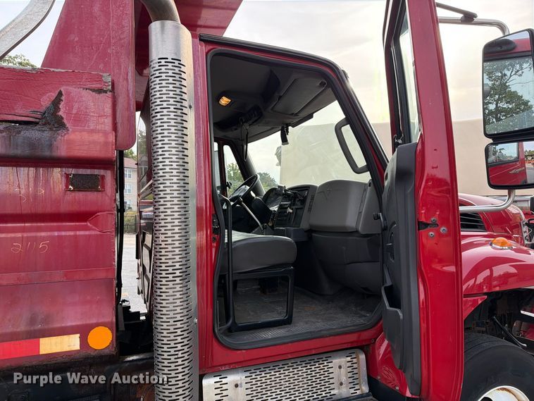 2013 International 7300