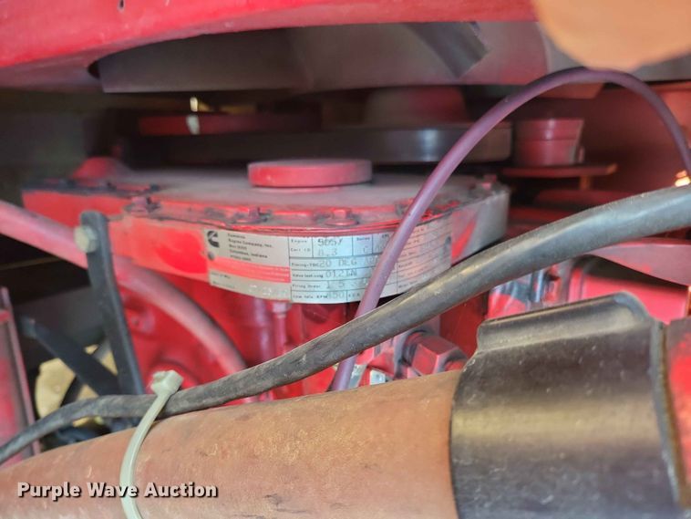 image for item IU9939 1989 Ford 8000 pumper fire truck