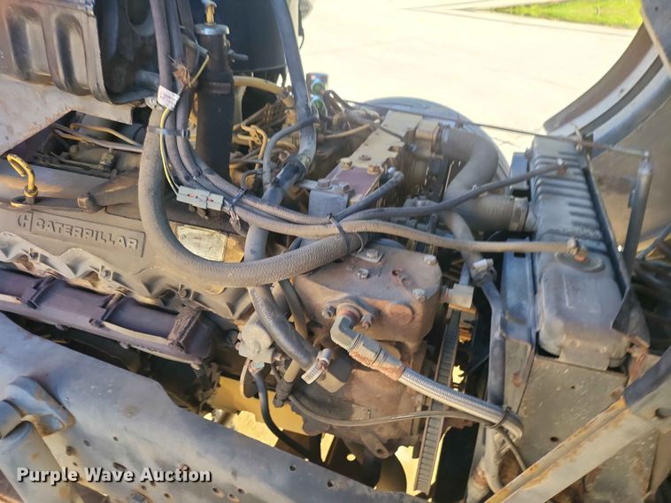 image for item IU9939 1989 Ford 8000 pumper fire truck