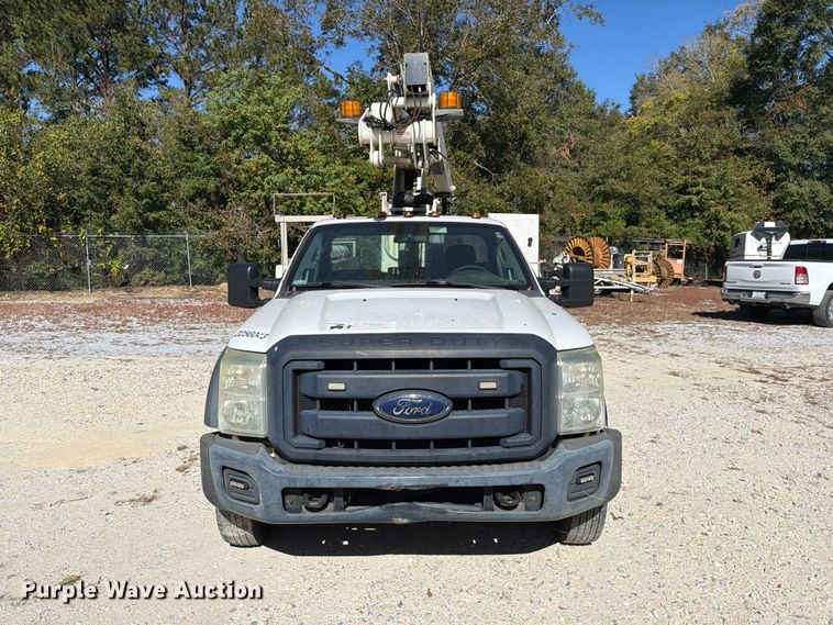 image for item DV7426 2015 Ford F450 Super Duty XL bucket truck