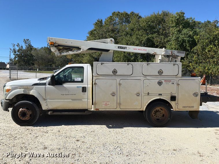 image for item DV7426 2015 Ford F450 Super Duty XL bucket truck