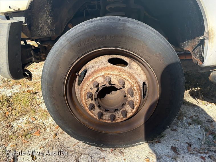 image for item DV7426 2015 Ford F450 Super Duty XL bucket truck