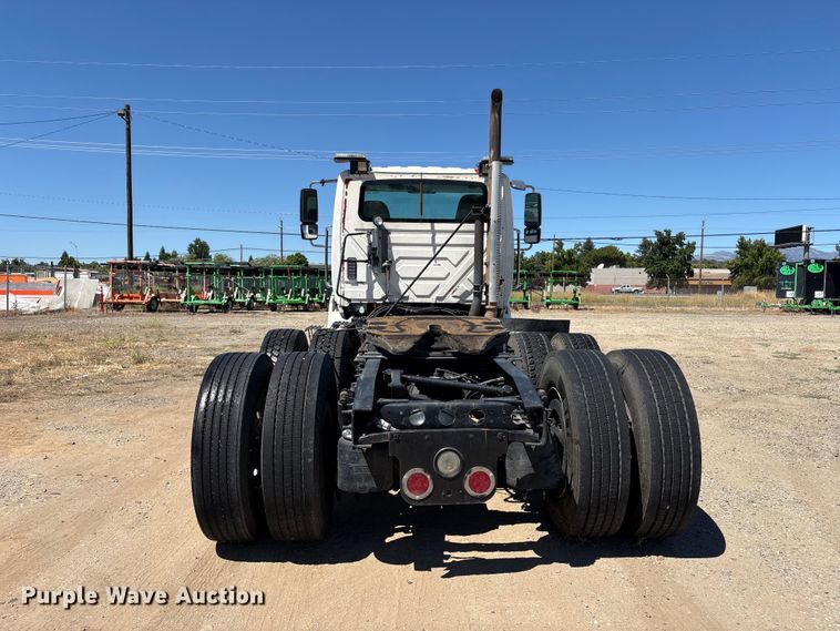 image for item EA0005 2015 International 8600 semi truck